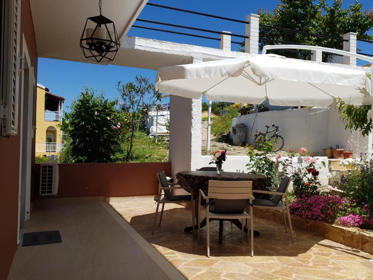 Apartmán Angelika House 1 Marathiás Exteriér fotografie